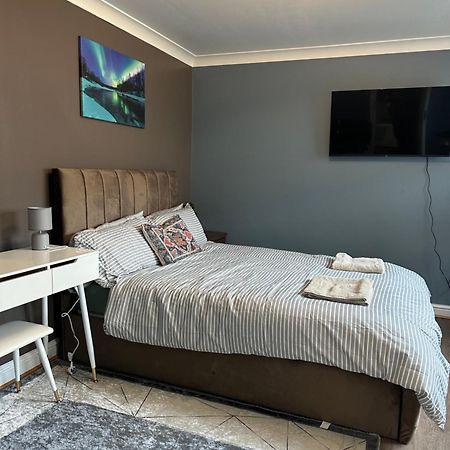 Amazing Ground Floor One Bedroom Apartment Forest Road London Exterior foto